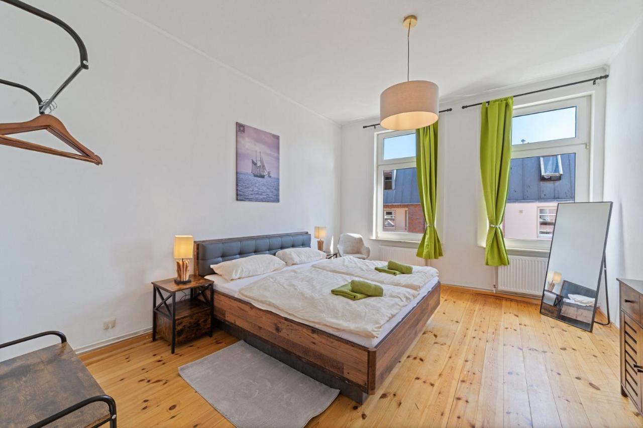 Infinity Stay: Bis Zu 6 Personen Zentrumsnah Wassernah Netflix Wilhelmshaven Buitenkant foto